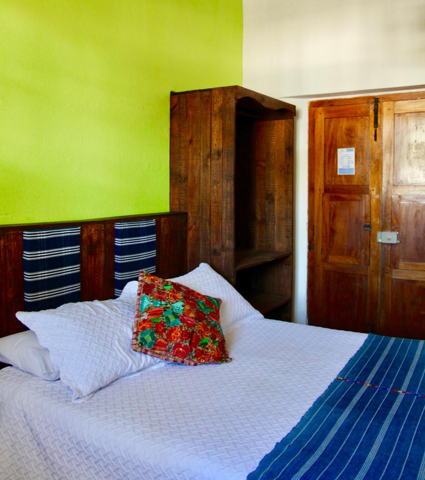 Hostal Antigueño Antigua Exterior foto