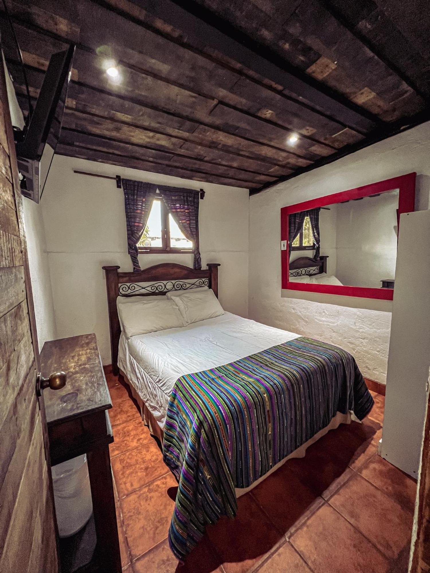 Hostal Antigueño Antigua Exterior foto