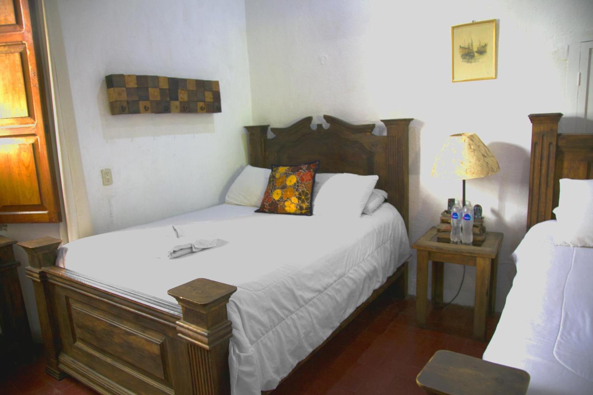 Hostal Antigueño Antigua Exterior foto